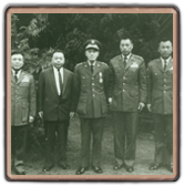 自左而右：空軍總司令陳嘉尚、經國先生、經國先生父親蔣總統中正先生、陳懷生、衣復恩。(士林，1962.1.15)